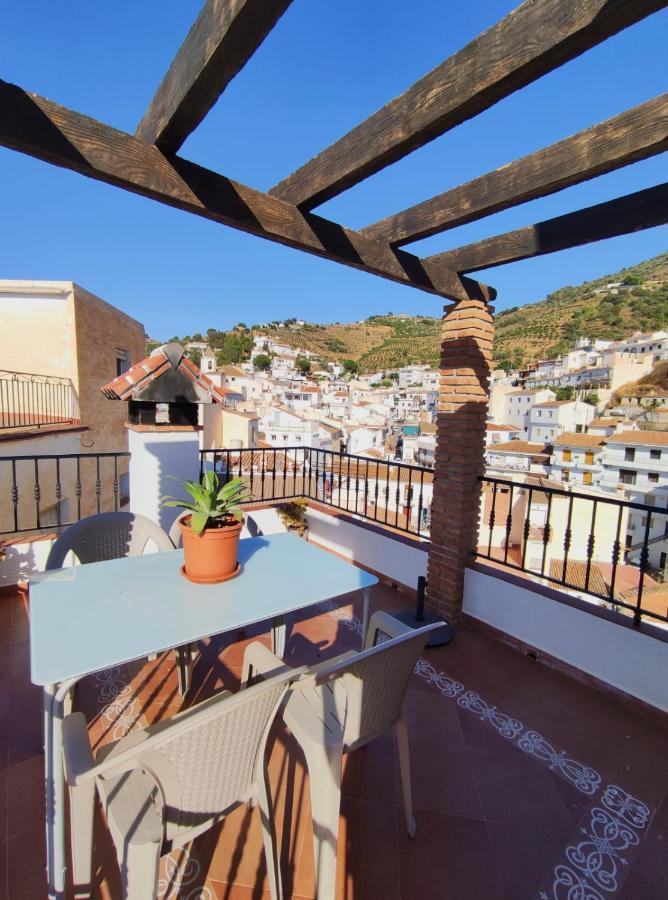 Casita Jade Villa Sayalonga Buitenkant foto